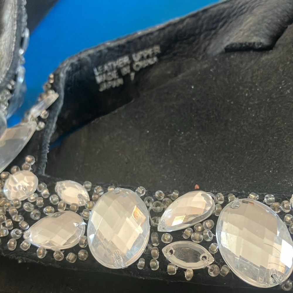 Stylish Black Sandals with Gem Accents 7 - Picture 4 of 5
